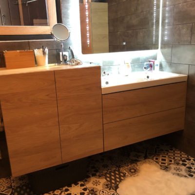 Menuiserie MOB ALU ESPACE à Orange dans le Vaucluse : fabrication et pose de meubles sur mesure