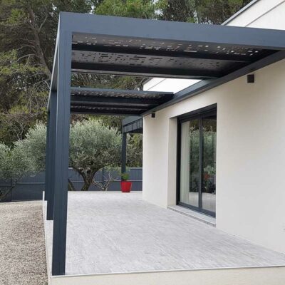 MOB ALU ESPACE à Orange Dans Le Vaucluse : Pergolas Bioclimatiques Sur Mesure