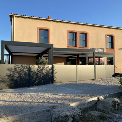 MOB ALU ESPACE à Orange Dans Le Vaucluse : Pergolas Bioclimatiques Sur Mesure